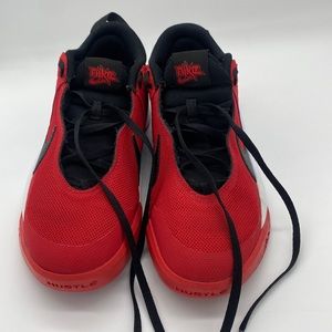 Nike Youth mid level shoe like new. Size 5.5 youth.